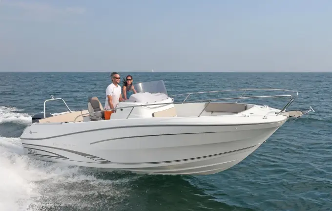 Jeanneau Cap Camarat 7.5 WA